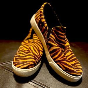 SODA Slip Ons ~ Tiger print!